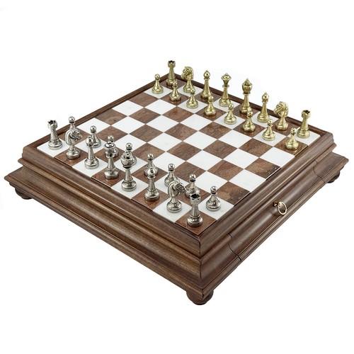 Italian chess pieces