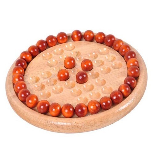 Traditional solitaire board - traditional,